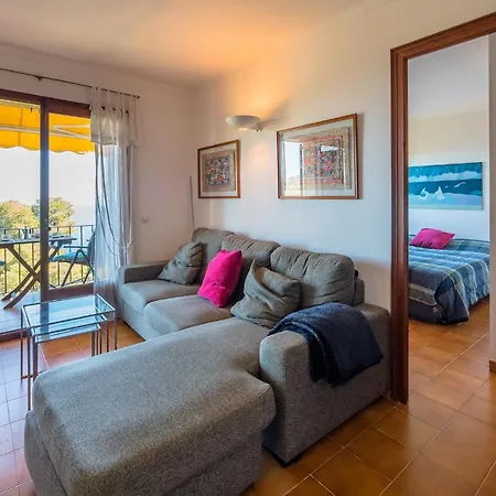 R-7 Calella De Palafrugell, 2 Pax *